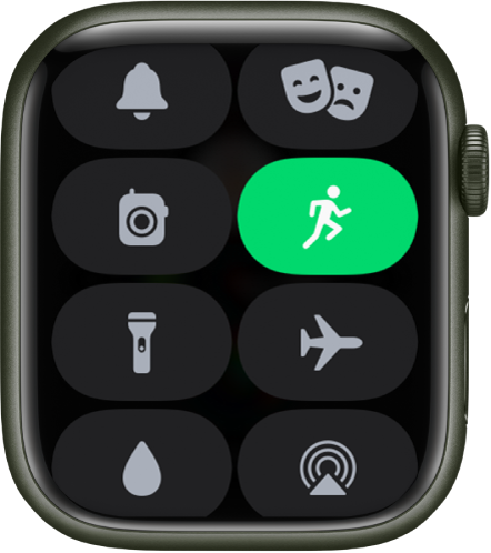 Centrum sterowania na Apple Watch wyświetlające tryb skupienia Fitness.