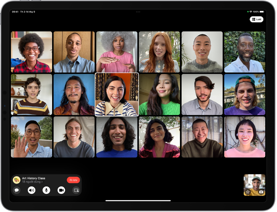 Một cuộc gọi FaceTime nhóm đang hiển thị người tham gia trong Bố cục lưới, với hình ảnh của người nói được làm nổi bật.