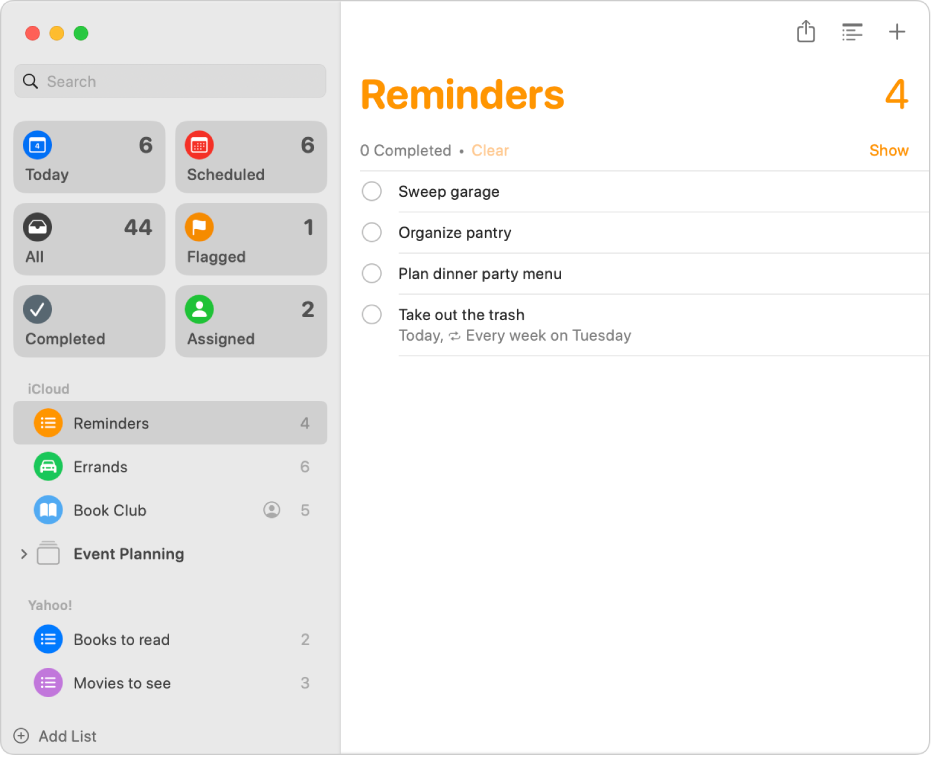Una ventana de Recordatorios mostrando listas de recordatorios de una cuenta de iCloud y una cuenta de Yahoo en la barra lateral.