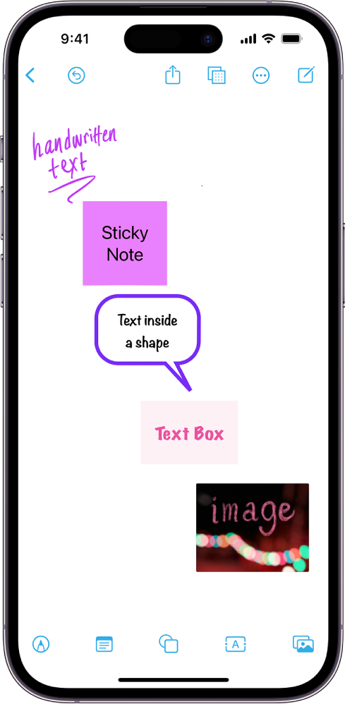 Una pissarra de l’app Freeform amb un dibuix, una nota adhesiva, una forma, un quadre de text i una imatge corresponents als botons de la part inferior de la pantalla.