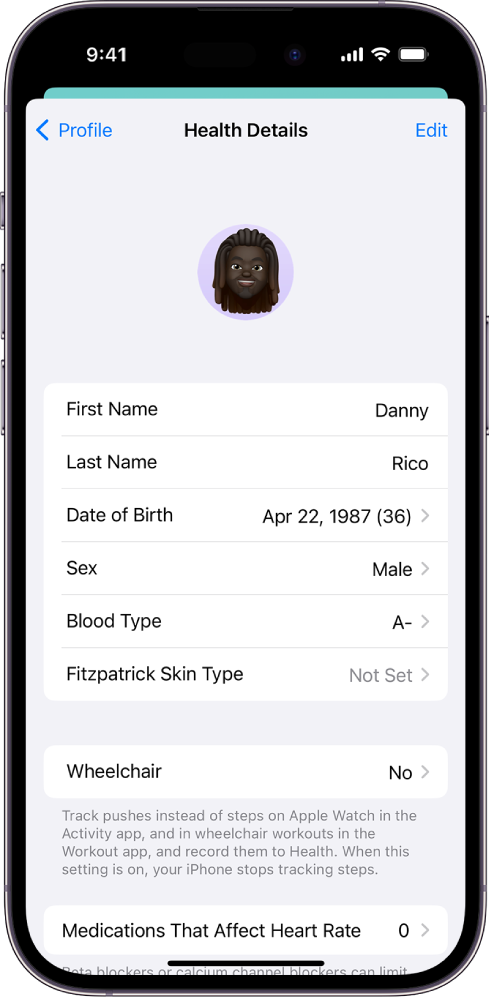 Kuva Health Details, kus on väljad teie nime, sünnikuupäeva, veretüübi ja muu teabe kohta.