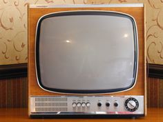 Vintage Televisions - Retro TV Sets and Gadgets