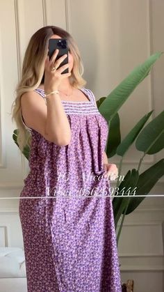 Alice Ben on Instagram‎: "✨Robe Miira ✨ ✨taille : standard ✨ ✨taille mannequin : L ✨ Livraison 58 wilaya avec Yalidine  . . . . . #robekabyle #celia #kabylie #k… en 2025 | Mode femmes années 60, Mode abayas, Tenues hiver chic