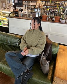 Shelby Liu on Instagram: "Chat, how’s the fit? 🍵  • • Outfit Details: @uniqlocanada @winners @vitaly  📸: @amanndaroro  #outfitoftheday #fitsonpoint #streetwea… in 2025 | Outfit inspo fall, Clothes, Fashion outfits
