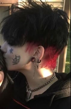 Pin by Christian Rubio on Cortes de cabello corto | Dyed hair men, Short grunge hair, Punk hair
