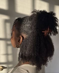 4c Hairstyles Aesthetic, 4c Healthy Hair, 4a Hair Routine, Healthy 4c Hair, 4 C Hairstyles 4c Hair, Hair 4c Hairstyles, Half Up Half Down Claw Clip 4c Hair, Half Up Half Down Type 4 Hair, 4c Claw Clip