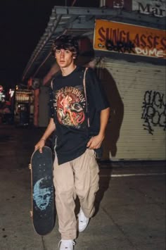 Pin von sofia kuzmuk auf Skater | Outfit ideen, Skater jungs, Outfit