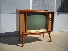 Vintage 1960's TV Set