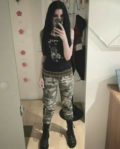 Pin by nnn on she was a punk, he was a vampire in 2025 | Metal girl outfit, Black metal fashion, Metalhead fashion