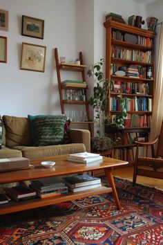 29 Mid-Century Modern Boho Living Room Ideas | Boho living room, Modern boho living room, Apartment decor inspiration