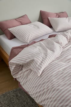 Pink Bedding Set: Leo Washed Cotton in Mauve Stripe and Eden Cotton in Mauve and White