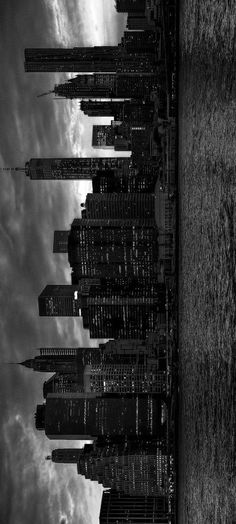 black and white photograph of the empire building in new york city