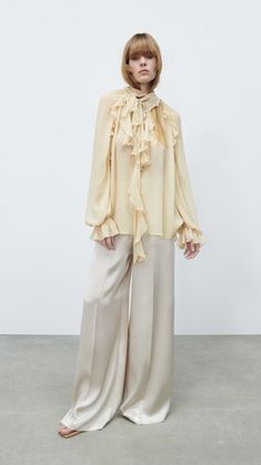 Luxury Long Sleeve Sharara For Spring, Luxury Spring Daywear Blouse, Luxury Elegant Slub Silk Sharara, Luxury Designer Wear Slub Silk Sets, Blumarine Ss22, Oversized Linen Shirt, Short Sleeve Linen Shirt, Bow Shirts, Summer Set