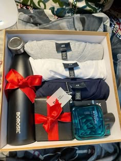 Gifts for him 💝 | Boyfriend gifts, Cute couple gifts, Diy gifts for him