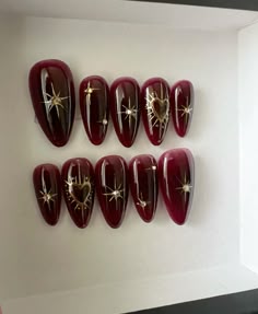 Vampy Nail Art, Dark Red With Gold Nails, Goth French Tip Nails, Dark Red Witchy Nails, Dark Red Gold Nails, Vampire Chrome Nails, Wine Gold Nails, Gold And Dark Red Nails, Dark Red Nails With Gold