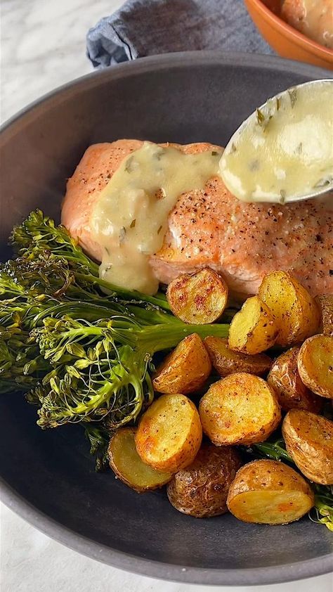 Salmon, Healthy Recipes, Healthy Eating, Nutrition, Healthy, Healthy Food Motivation, Health Food, Healthy Lifestyle Food, Healthy Snacks Recipes
