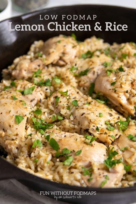 Low FODMAP Lemon Chicken and Rice is a cozy main dish flavored with Italian herbs and fresh lemon juice. This easy supper recipe is made with just seven ingredients in about 30 minutes - great for a busy weeknight! Healthy Recipes, Paleo, Nutrition, Diet Recipes, Low Fodmap Chicken Recipes, Low Fodmap Chicken, Low Fodmap Diet Recipes, Low Fodmap Diet, Fodmap Chicken Recipes