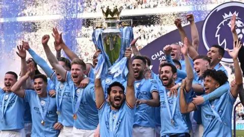 Manchester City celebrate lifting the 2022-23 Premier League title