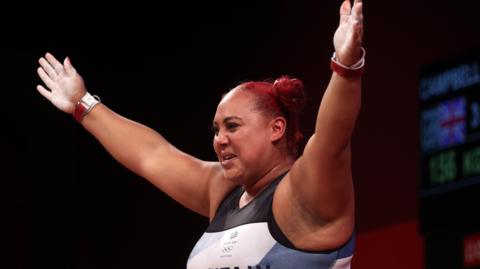 Emily Campbell celebrates winning Olympic +87kg silver in Tokyo