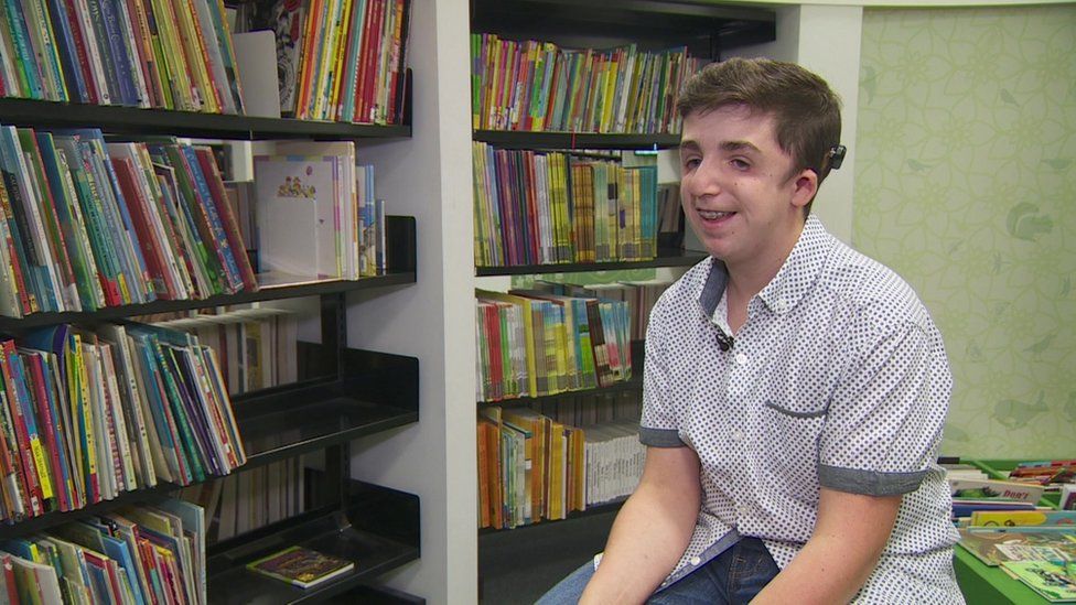 14-year-old Frankie has a disability and feels there aren't enough diverse characters in children's books