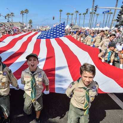 Una tropa de 'Boy Scouts' en California, el 4 de julio 2017.