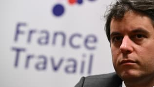 Le Premier ministre Gabriel Attal dans une agence de France Travail, le 1er mars 2024