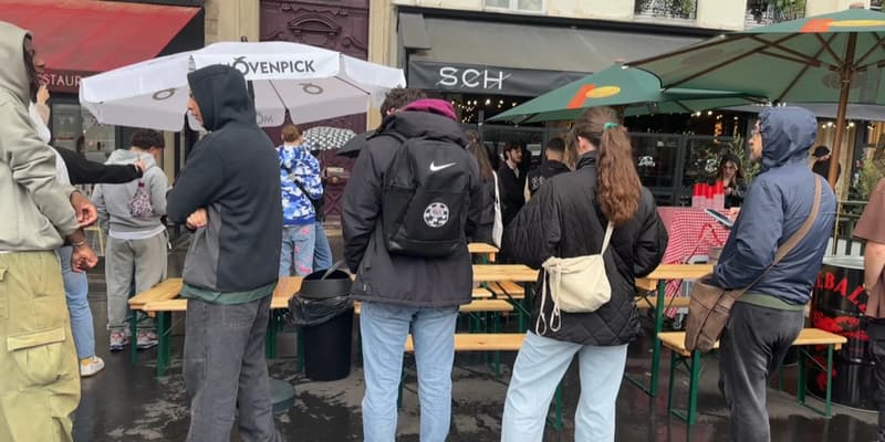 Le rappeur SCH a ouvert un restaurant éphémère dans le quartier de la Bastille, à Paris.