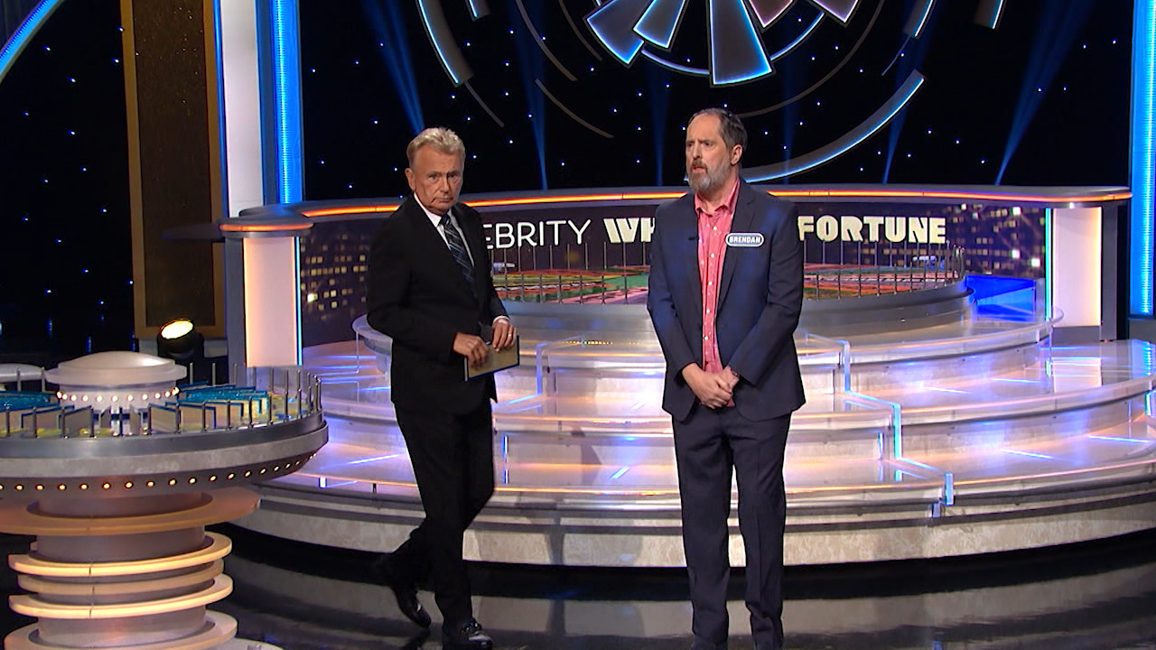 Watch Celebrity Wheel of Fortune live