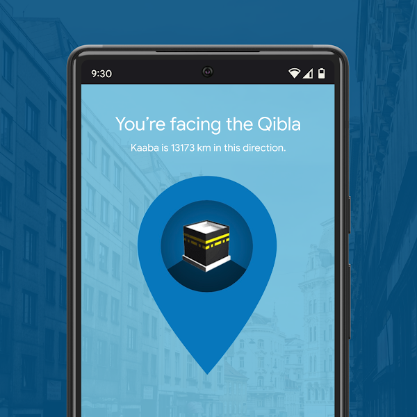 Interfaz de usuario de la app Qibla, con el texto "Estás mirando hacia a la alquibla, la Kaaba está a 13,173 kilómetros en esta dirección"
