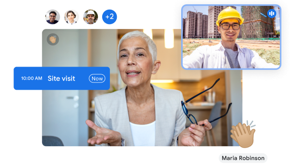 Uma videochamada do Google Meet entre uma mulher num escritório e um trabalhador da construção civil no local da obra.