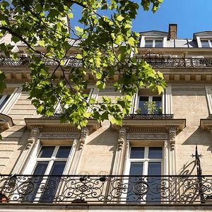 Le grand écart des charges locatives à Paris