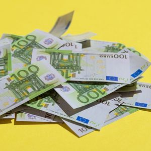 Le plafond sera également aligné sur celui du Livret A, soit environ 23.000 euros, a précisé le ministère de l'Economie, ajoutant que la collecte annuelle pourrait atteindre un milliard d'euros « à son plein potentiel ».