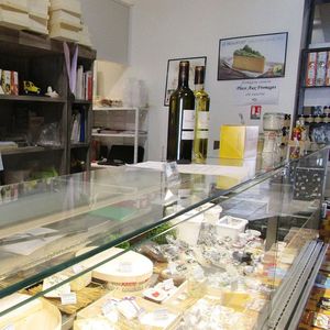 A Langon, en Gironde, le fromager Laurent Charron a fermé boutique.