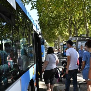« Niort n'a pas les moyens de se payer un tramway. Mais elle peut offrir des bus gratuits. »