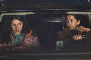 «In Her Car», avec Anastasia Karpenko (Lydia) au volant, un road-trip tourné dans une Ukraine en guerre.