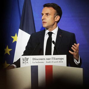 Routine Macron Europe REuters.jpg