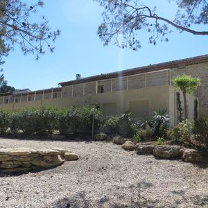 Situé à Sommières, dans le Gard, le Domaine de Christin propose notamment 130 hébergements, des salles de réunion et une dizaine d'activités de loisirs.