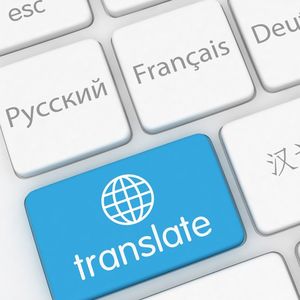 Weglot traduit les sites internet dans n'importe quelle langue et fonctionne via un système d'abonnement (modèle SaaS).