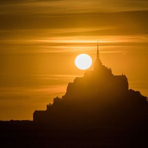 Le Mont-Saint-Michel est inscrit au Patrimoine mondial de l'Unesco.