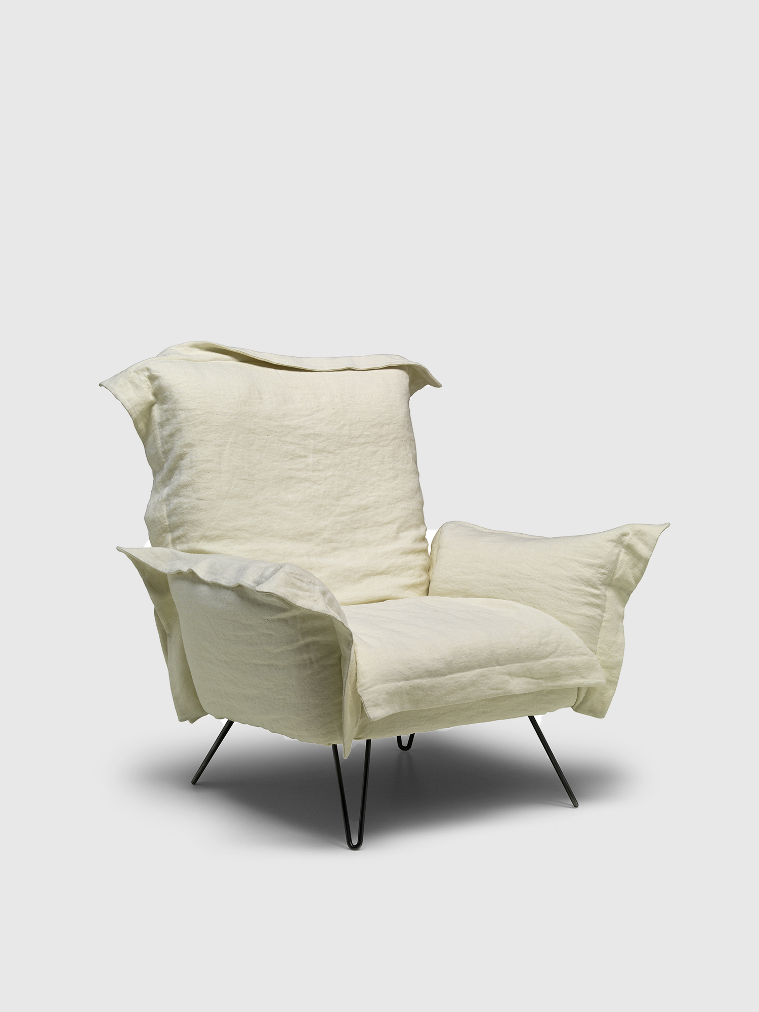 Diesel - DL0F55 CLOUDSCAPE, Unisex Soft armchair with large cushions in White - Image 2
