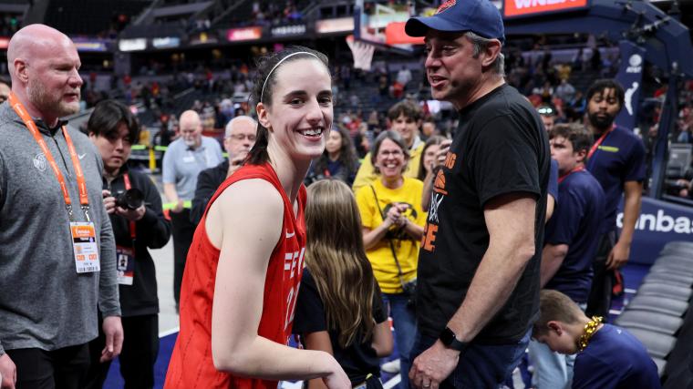 WNBA fans are frustrated at frequent misspelling of 'Caitlyn' Clark's name image