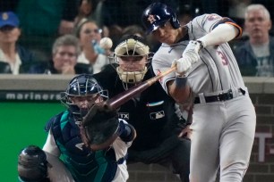 Jeremy Pena hits the game-winning home run in the 18th inning to give the Astros a 1-0 win over the Mariners in Game 3 of their ALDS sweep.