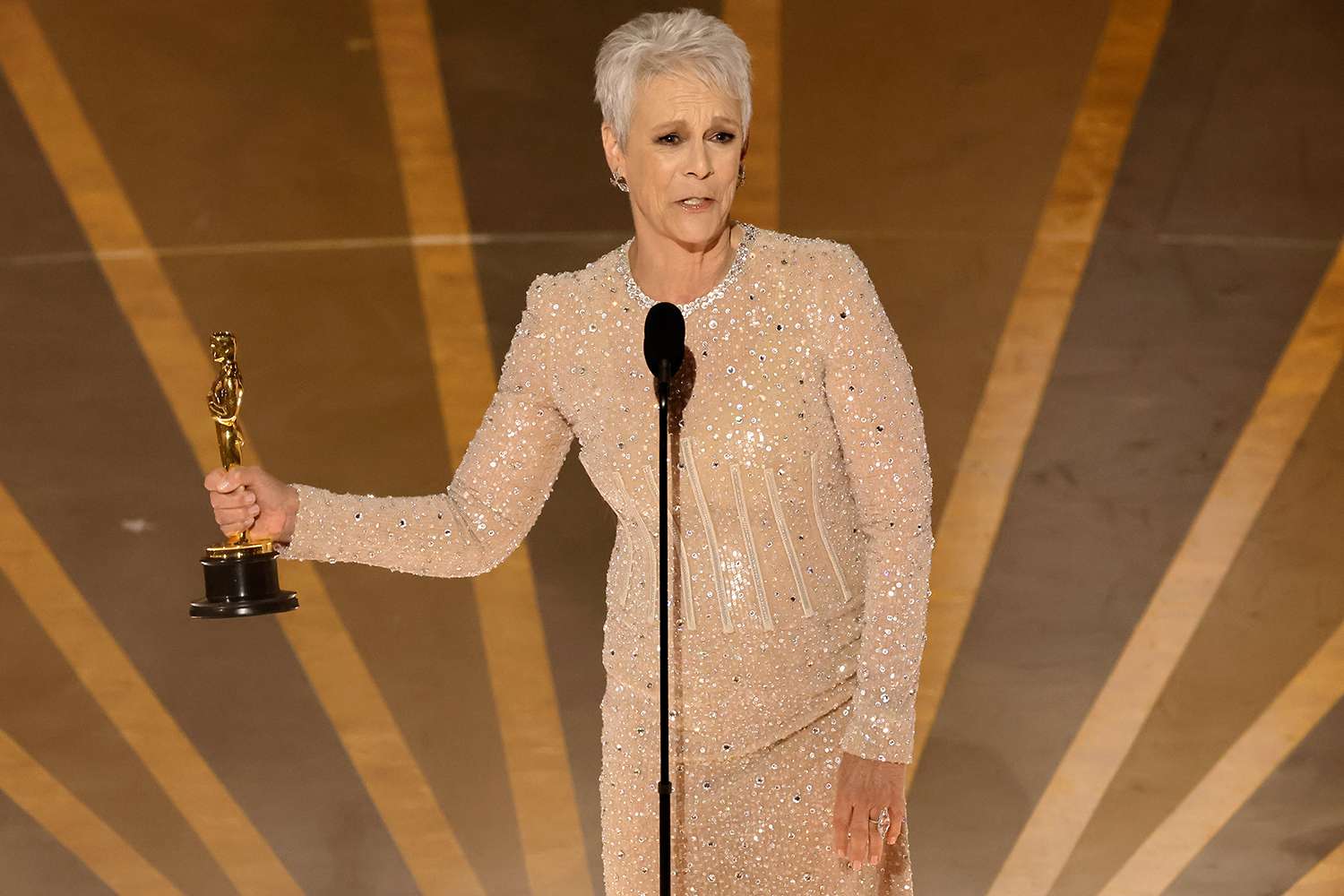 Jamie Lee Curtis accepts the Best Supporting Actress for "Everything Everywhere All at Once" onstage during the 95th Annual Academy Awards at Dolby Theatre on March 12, 2023 in Hollywood, California.