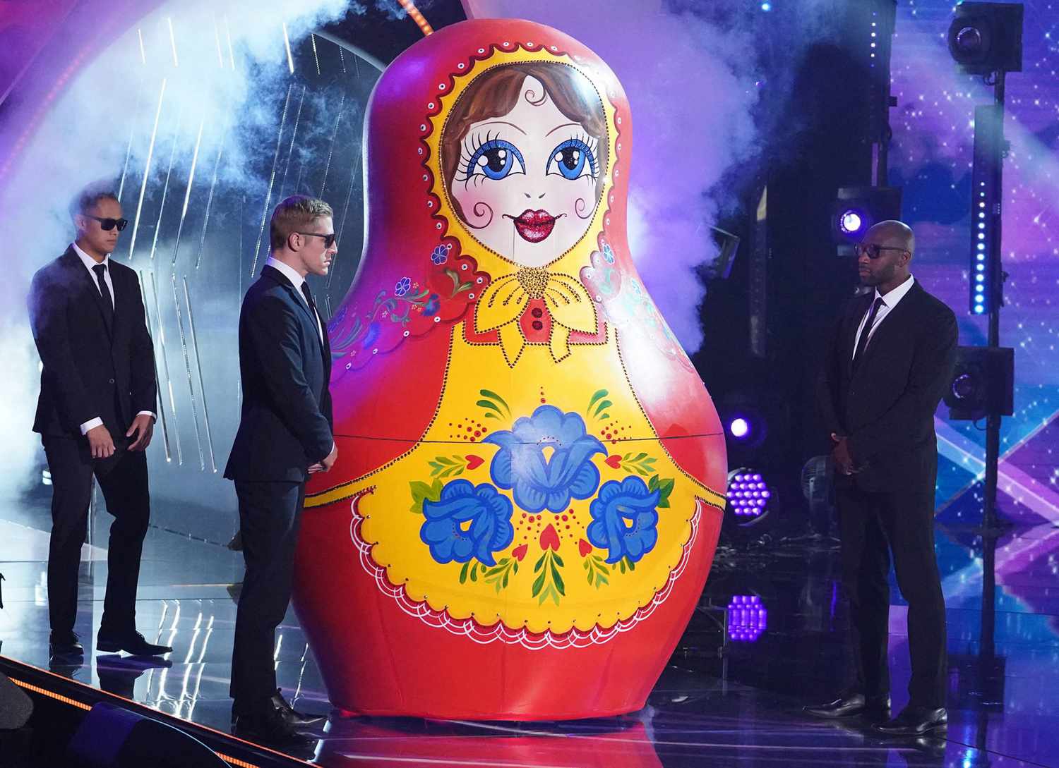 THE MASKED SINGER, Russian Doll