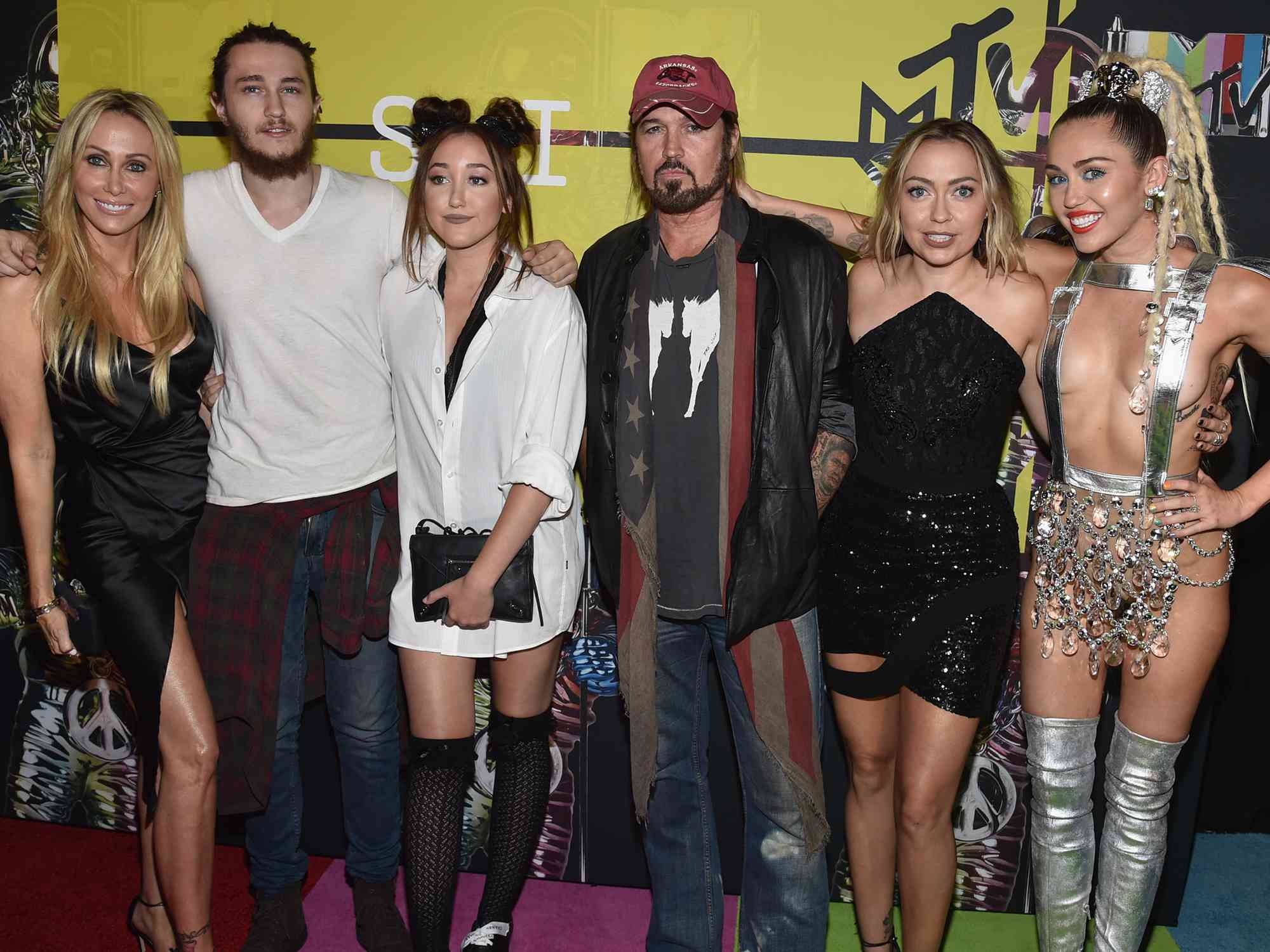 Tish Cyrus, actors Braison Cyrus, Noah Cyrus, recording artist Billy Ray Cyrus, actress Brandi Glenn Cyrus and host Miley Cyrus attend the 2015 MTV Video Music Awards at Microsoft Theater on August 30, 2015 in Los Angeles, California