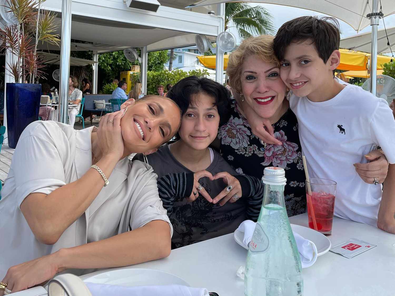 Jennifer Lopez with her kids