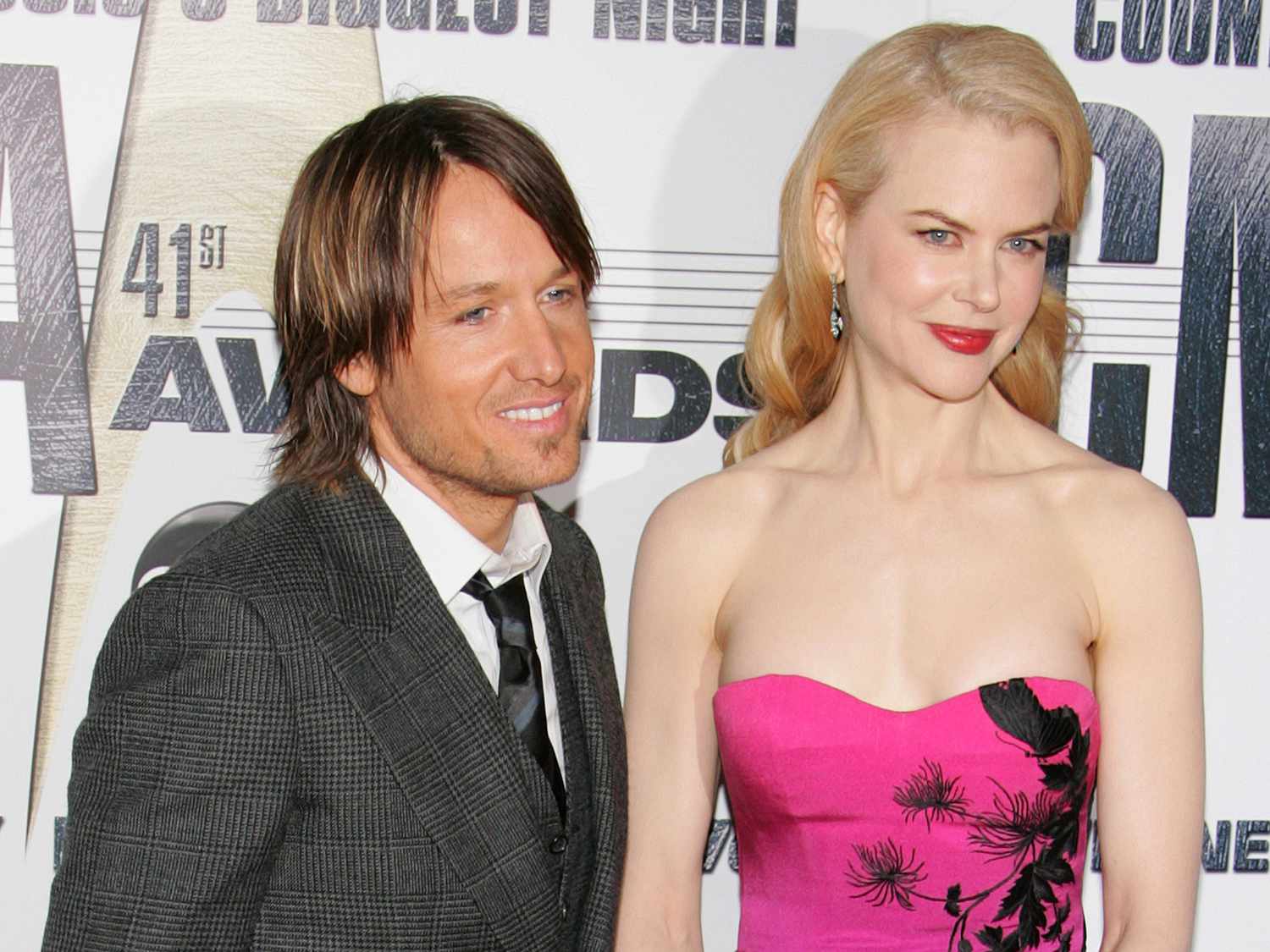 Keith Urban and his wife Nicole Kidman arrive at the Sommet Center on November 7, 2007 in Nashville, Tennessee