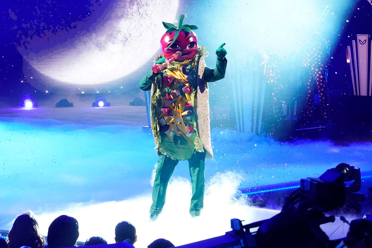 THE MASKED SINGER: The Taco in the &ldquo;A Brand New Six Pack: Group B Kickoff!&rdquo;