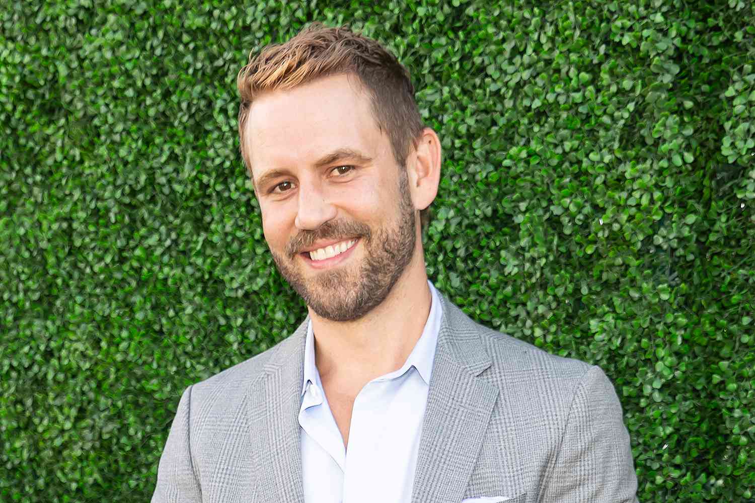 Nick Viall Says Wedding Planning Has 'Been Fun' and 'Not Super Stressful' 