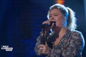 Kelly Clarkson Covers 'Strong Enough' By Cher | Kellyoke https://www.youtube.com/watch?v=17O23mRuD3s Credit: The Kelly Clarkson Show. The Kelly Clarkson Show